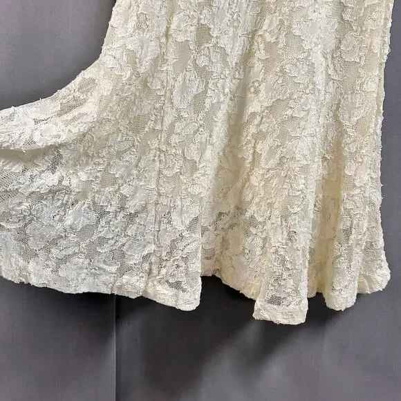 SOLD SOLD SOLD Vintage 90's Betsey Johnson LUXE Ivory Lace Slip Dress - Picture 3 of 15